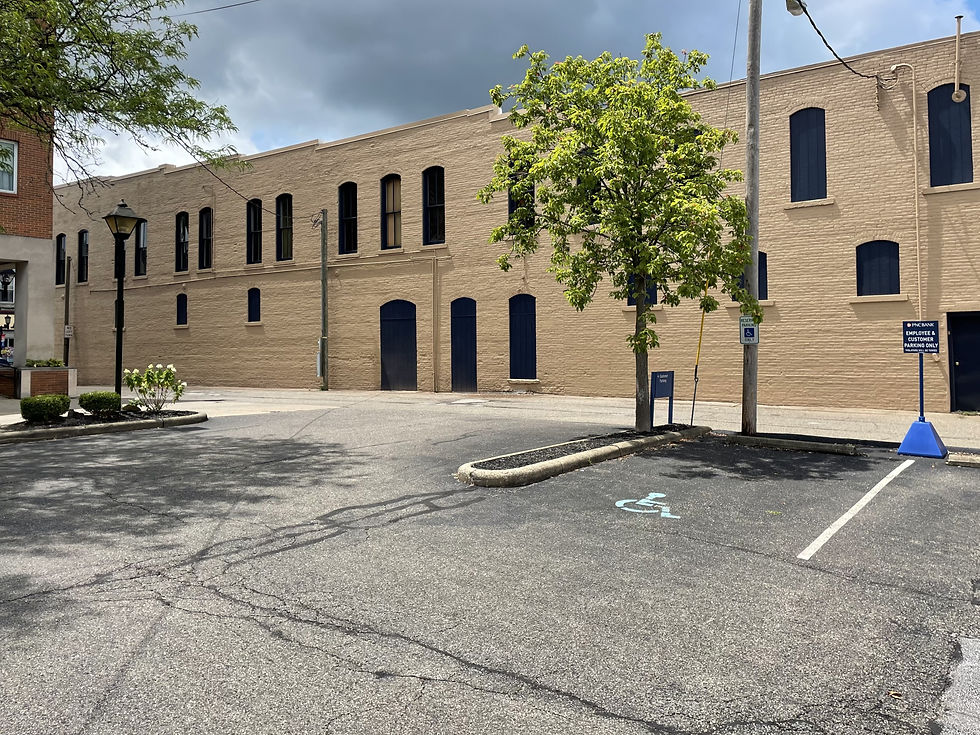 Thumbnail: 731 WHEELING AVE