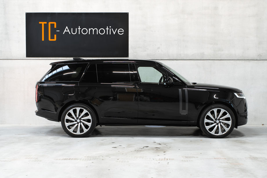 Range Rover 530 LWB Autobiography zijaanzicht