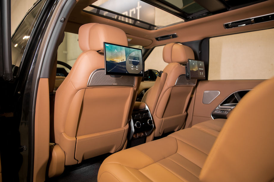 Range Rover 530 LWB Autobiography interieur