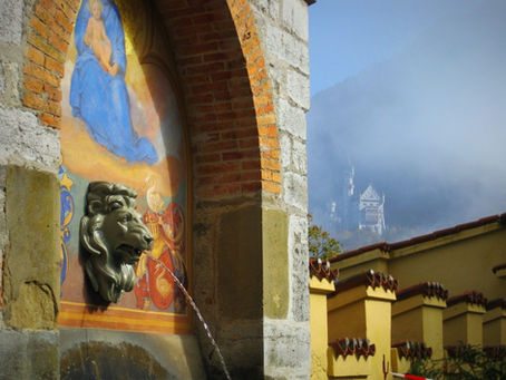 A Day at Neuschwanstein and Hohenschwangau Castles (Fussen, Germany)