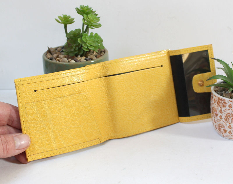 Miniature : Portemonnaie / porte carte cuir jaune