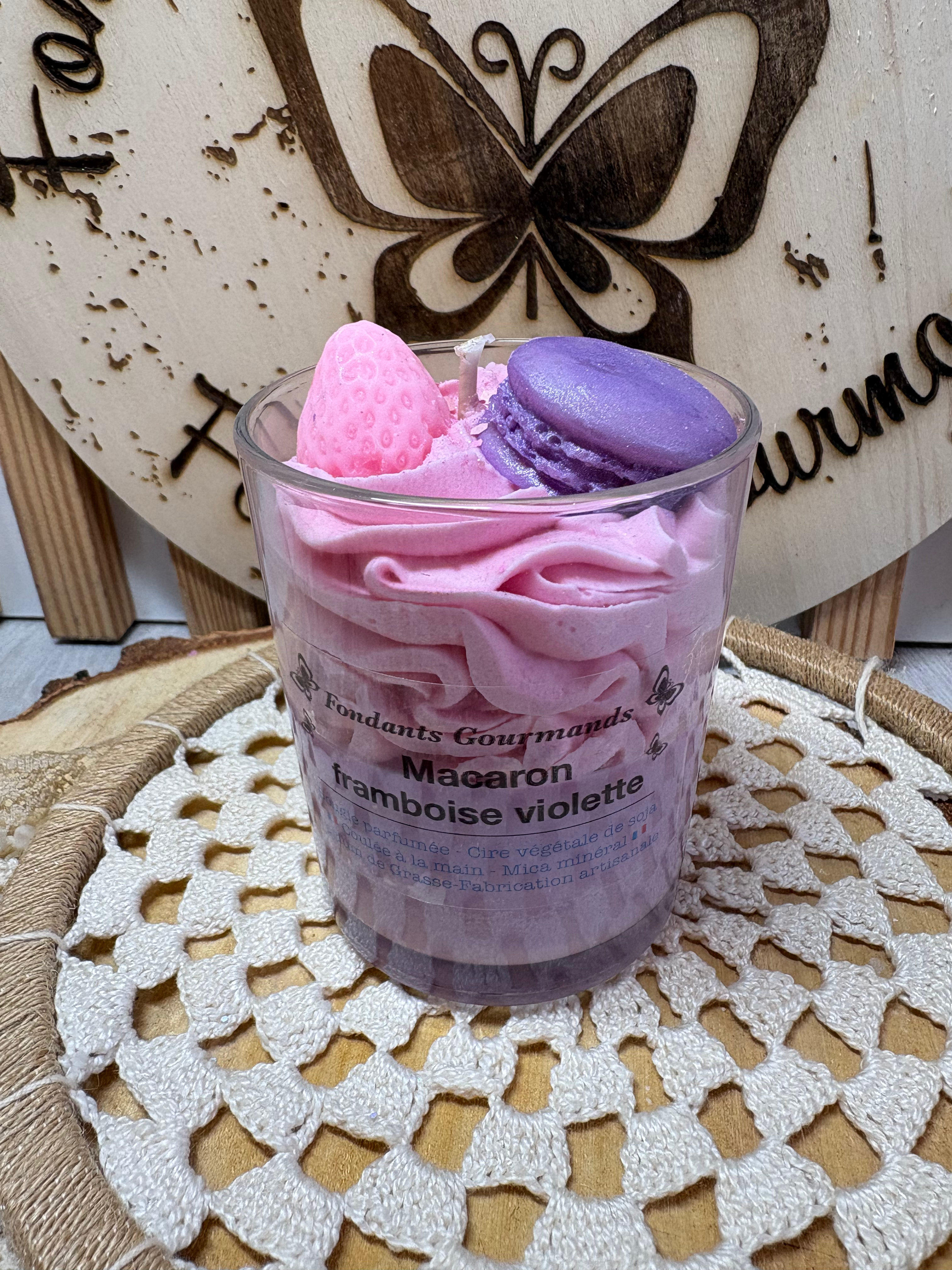 Bougie, fouettée : macaron, framboise, violette