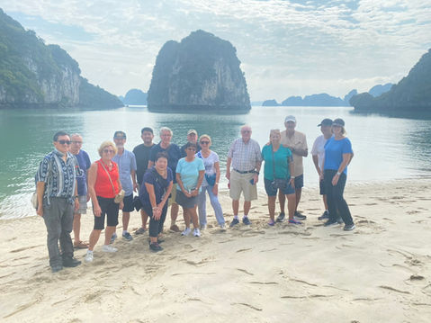 Clients take Halong Vietnam Tours, Ha Long Bay tour, Halong trip