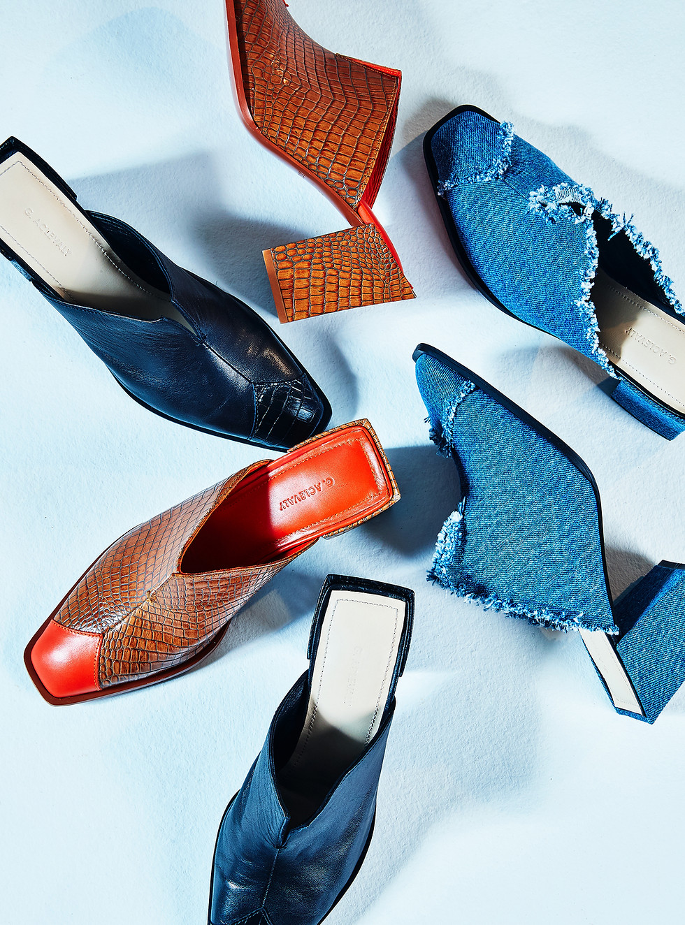 サムネイル： Slit Mule <Black>