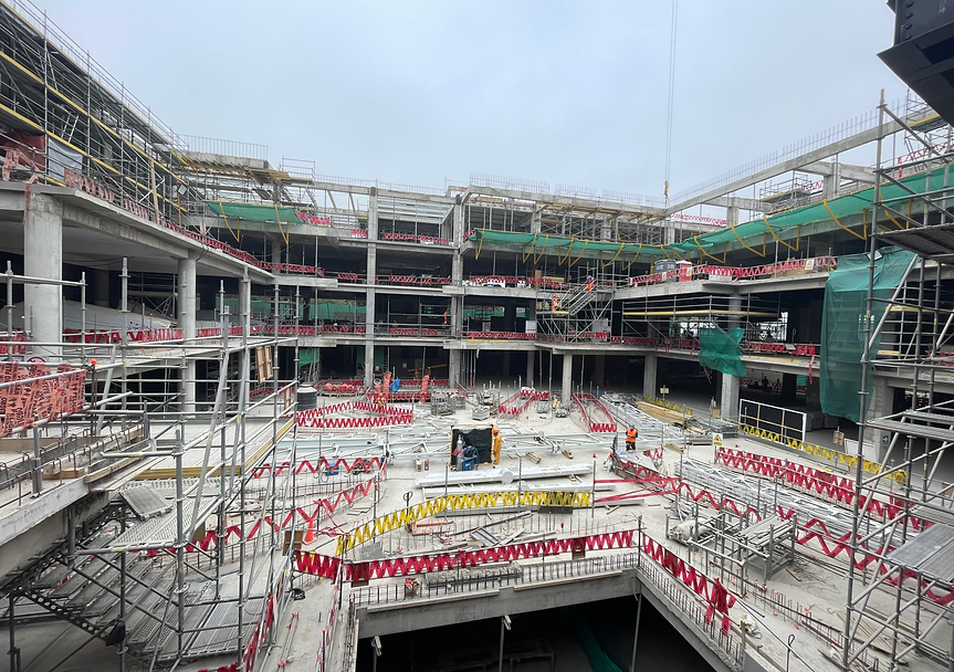 Obra CC La Molina.HEIC