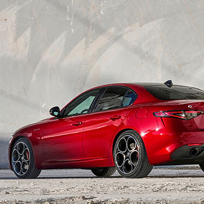 AR-GIULIA-MY24-GALLERY-EXTERIOR-2000X1000-DSK_edited.jpg