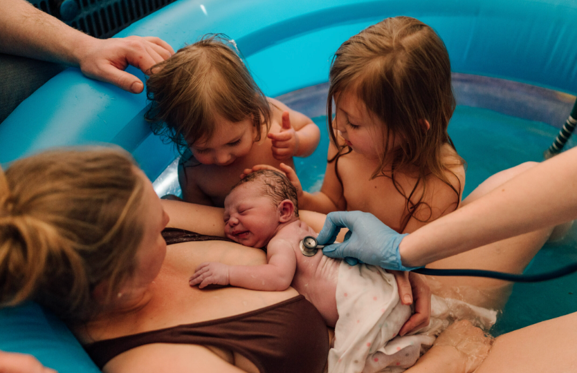 Home birth Goldie Lynn imagery