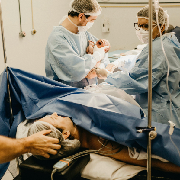 sectio c section cesarean birth room set up illustration 

