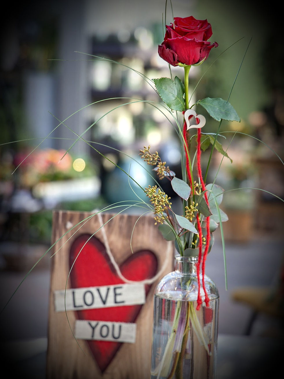 UNA ROSA PER L'AMORE