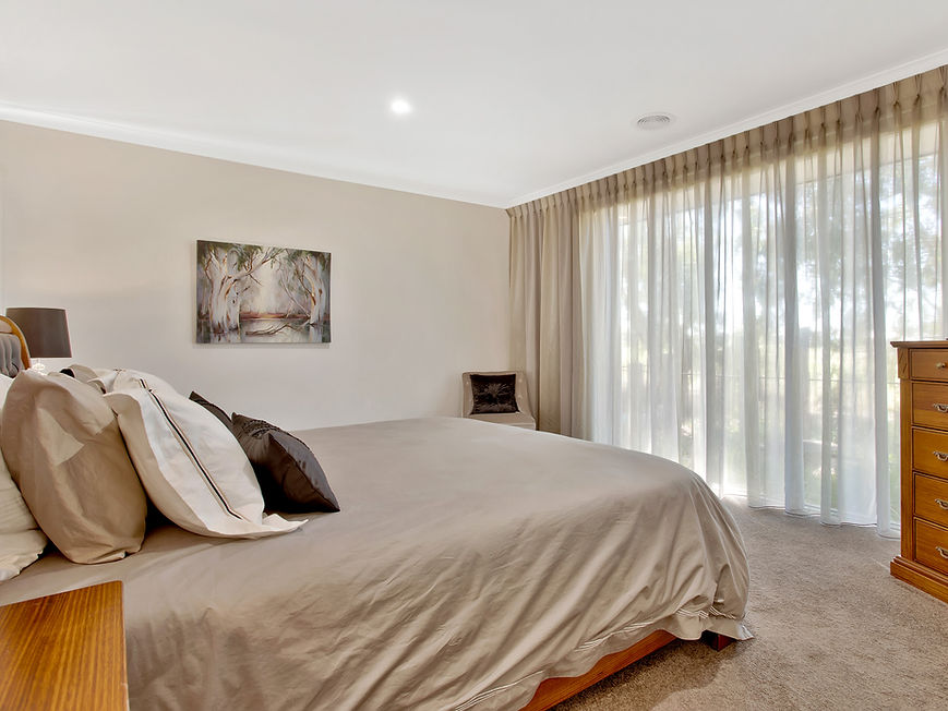 80RobinsonWay-8.jpg
