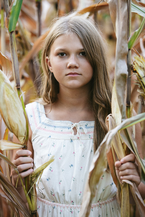 Custom Background Options for Studio Headshots