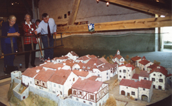 MAQUETTE DU VIEUX CHÂTILLON AU MUSEE