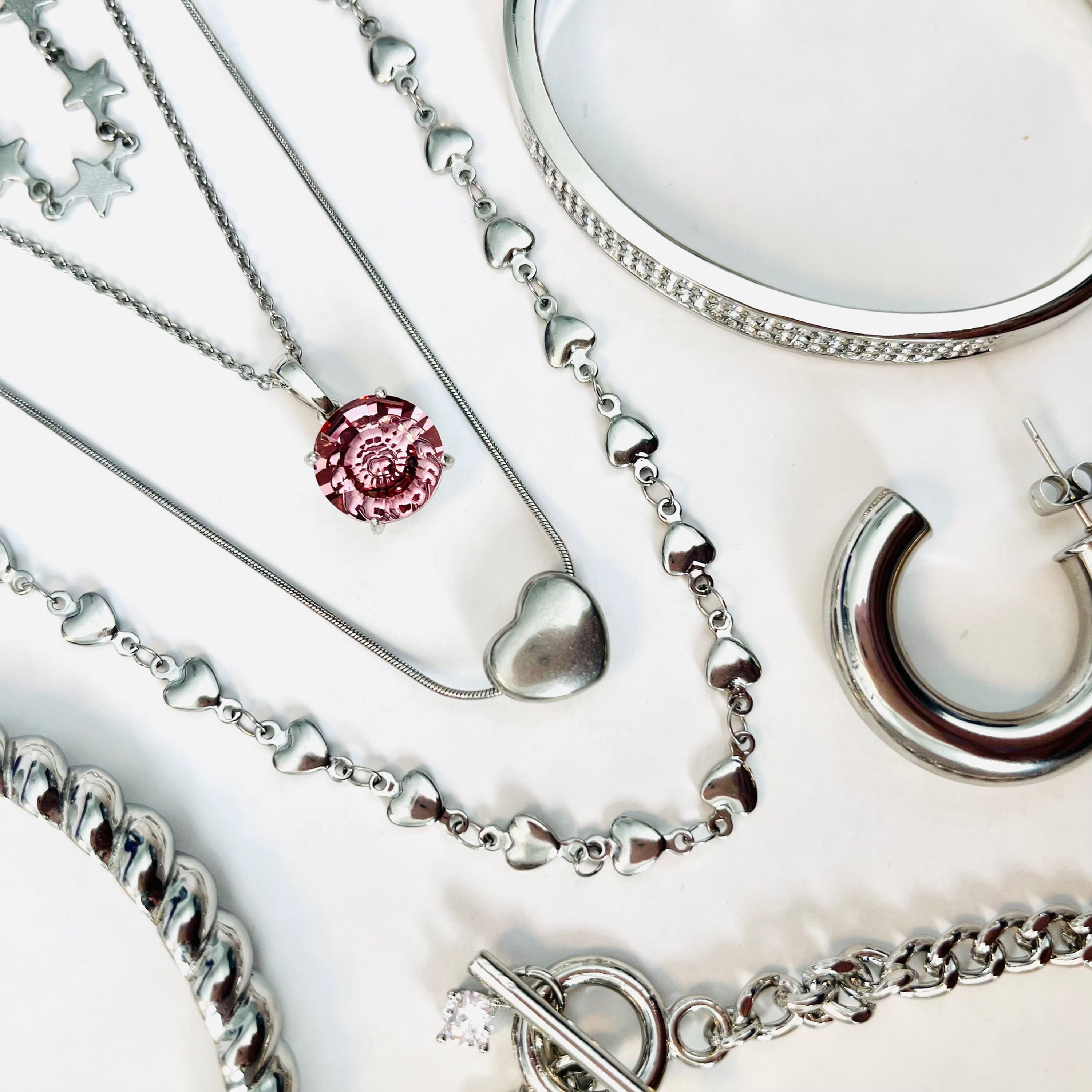 www.elliyanjewellery.co.uk