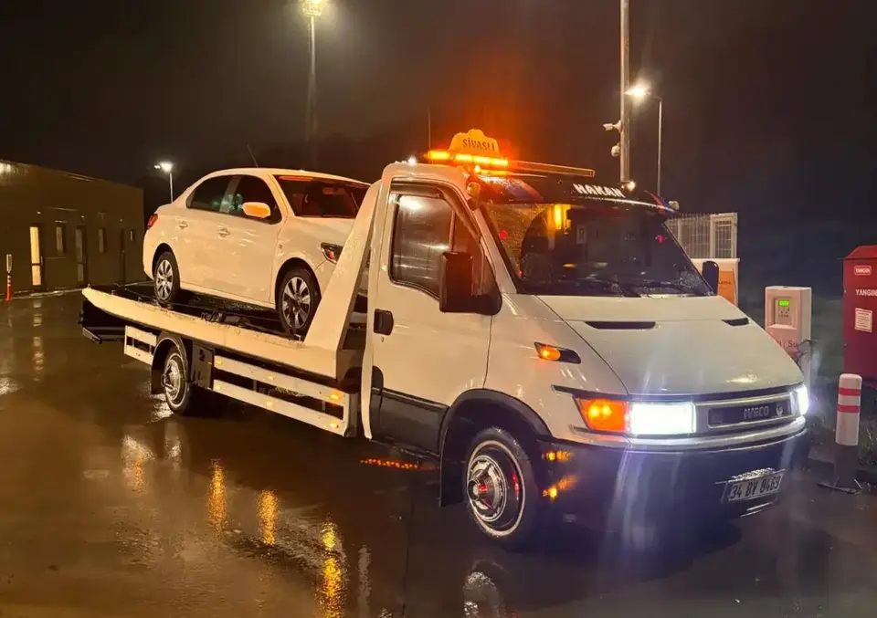 Aracın arıza sonrası güvenle çekiciyle taşınması
