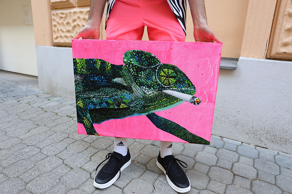Miniaturbild: Gemälde mit rauchendem Chamäleon von Künstler Markus Buchsbaum.