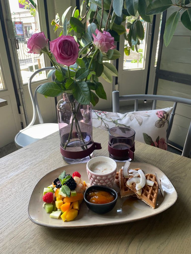 ponykarussell-fruehstuecken-brunchen
