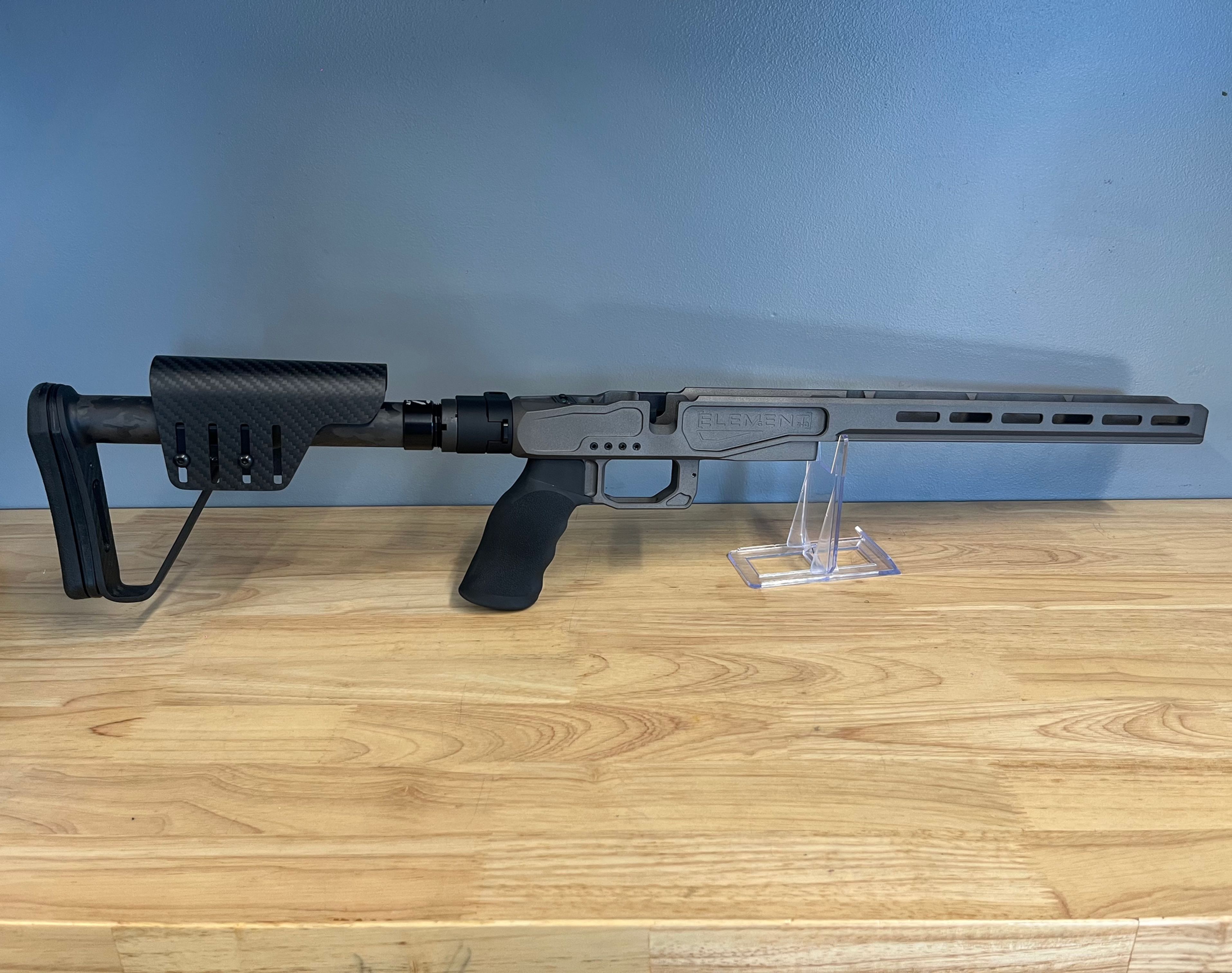 XLR Element Magnesium 4.0 Chassis Rem. 700/Clones SA w/ ARCA & Folder - Gray