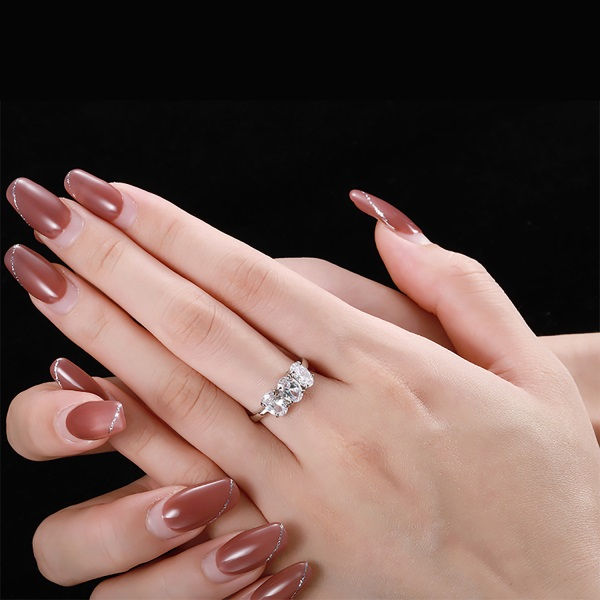 Thumbnail: Three Stones ring