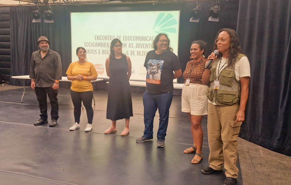 Equipe Devir Educom ao lado dos parceiros do Sesc-Bertioga e Sesc-Santos juntos pelo protagonismo juvenil