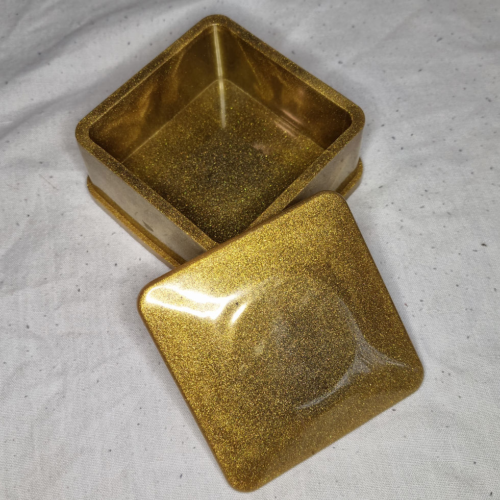 Thumbnail: Resin Trinket Box