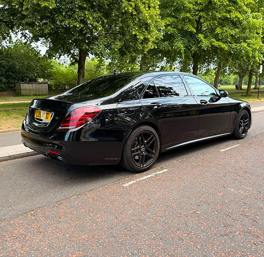 Mercedes-Benz S-Class executive chauffeur car for airport, corporate and event transfers
