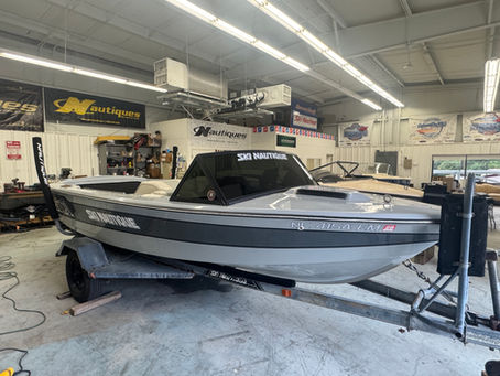 1986 Ski Nautique 2001