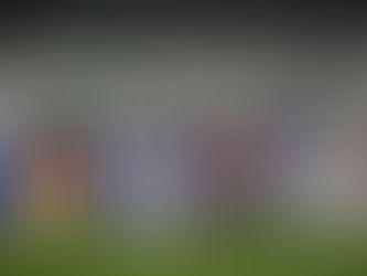 França vence Itália em Milão e termina fase de grupos na liderança