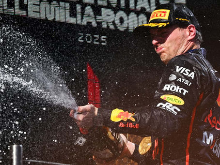 Max Verstappen surpreende McLaren e vence GP da Emilia Romana