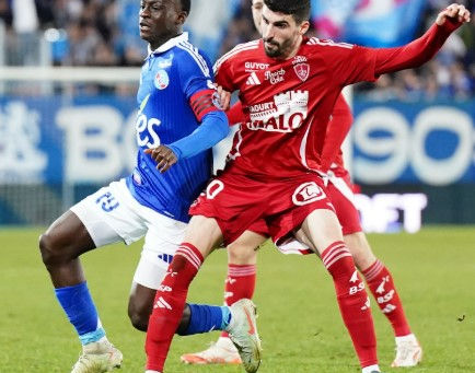 Racing Strasbourg e Brest ficam no empate
