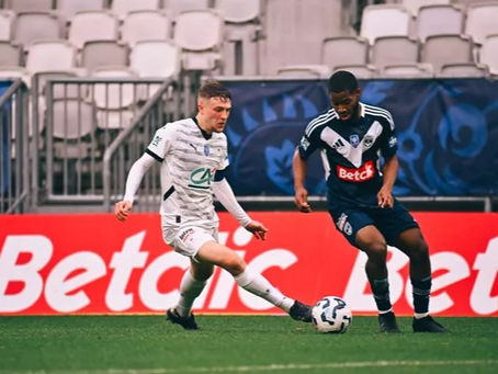 Rennes goleia e segue na Copa da França