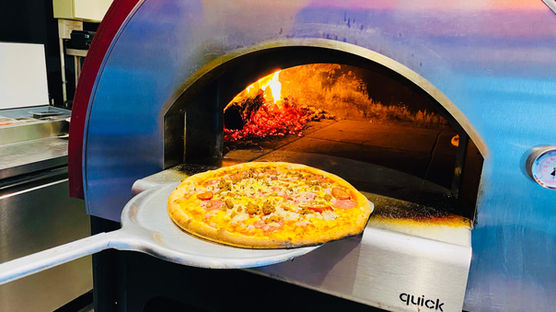 Scoozi Woodfired Pizza