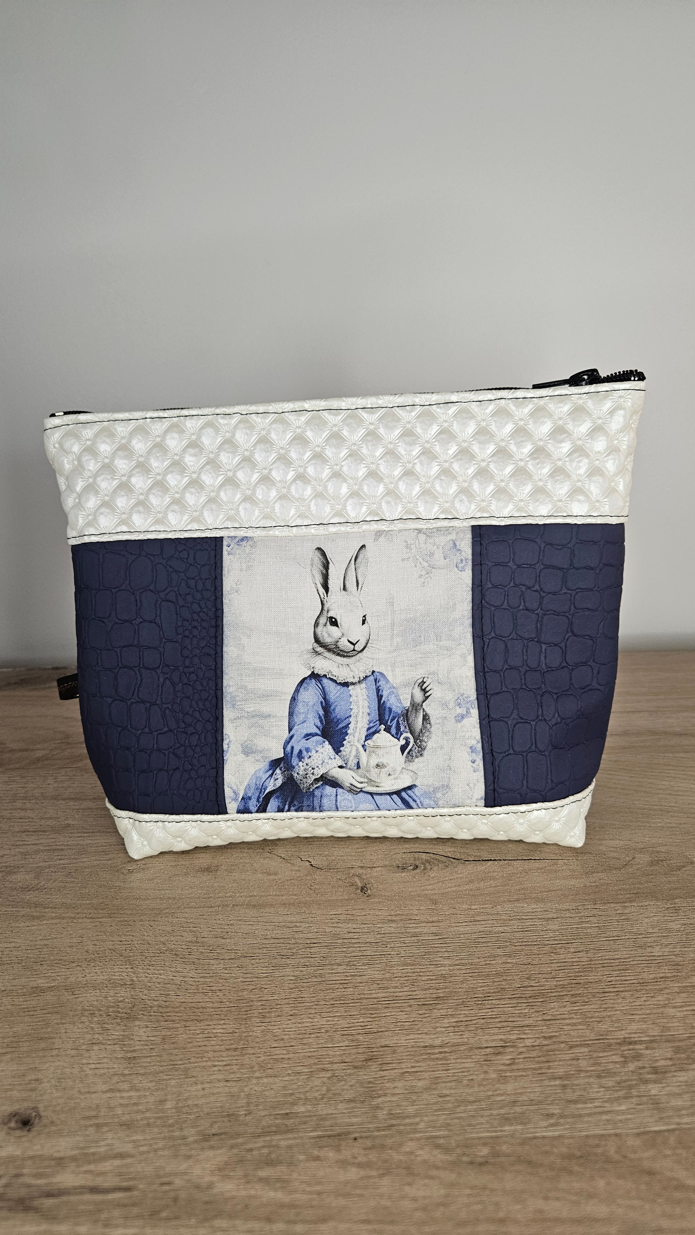 Trousse à choses Mme Lapine " Édition Unique "
