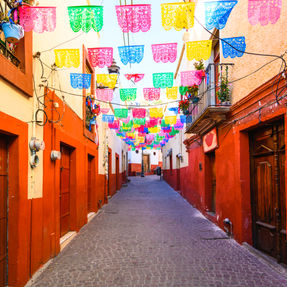 4 Things To Expect When Dating a Latino