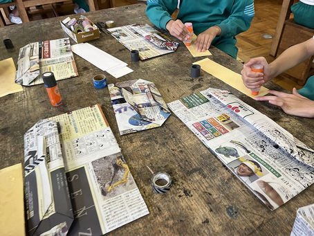 進徳小学校新聞紙バック(2022/10/7)