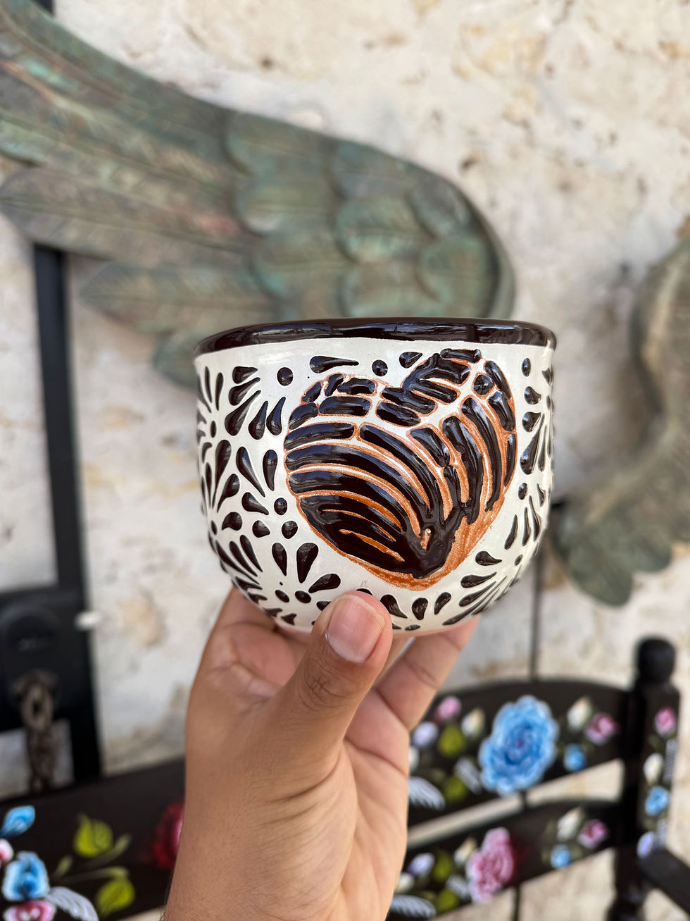 Thumbnail: Concha Heart Jumbo Mug