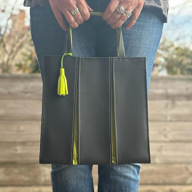 sac à main en simili cuir automobile crée par Roussette à l'Orange