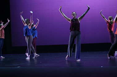 Art in Motion Night 2-382.jpg