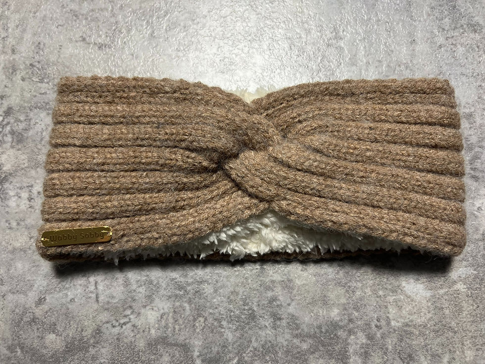 Thumbnail: TWISTED KNIT SNUGGLEBAND