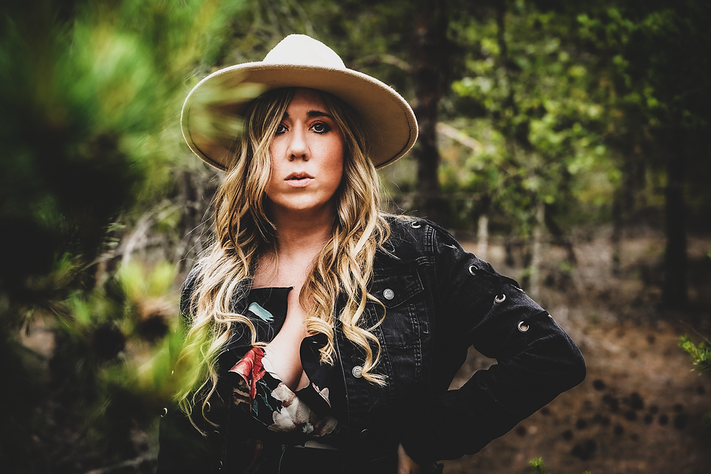 Meet Sandra North - Country Singer/Songwriter
