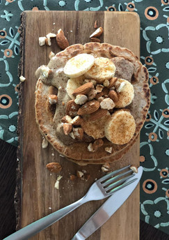 FoodItUp_EviDede_Pancakes_4.jpeg