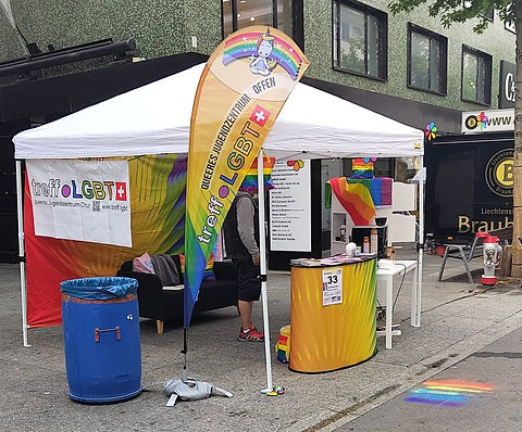 Infostand Buchserfest.jpeg