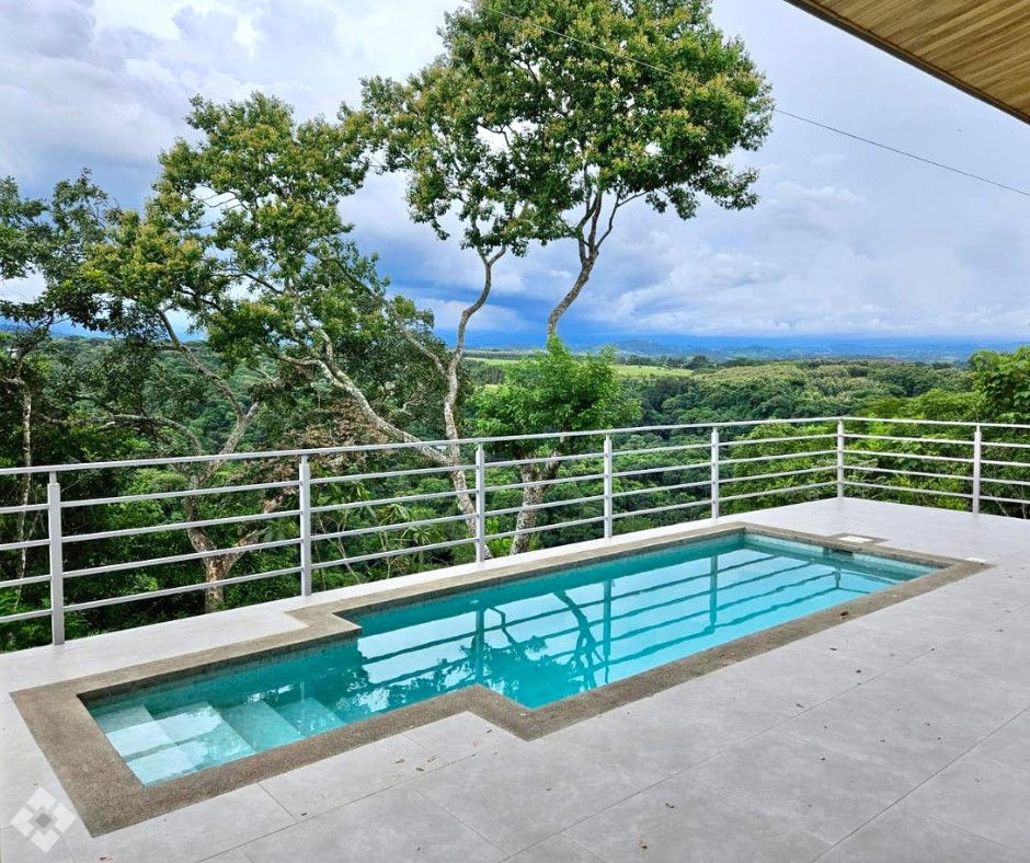 Real Estate Facebook_10.jpg