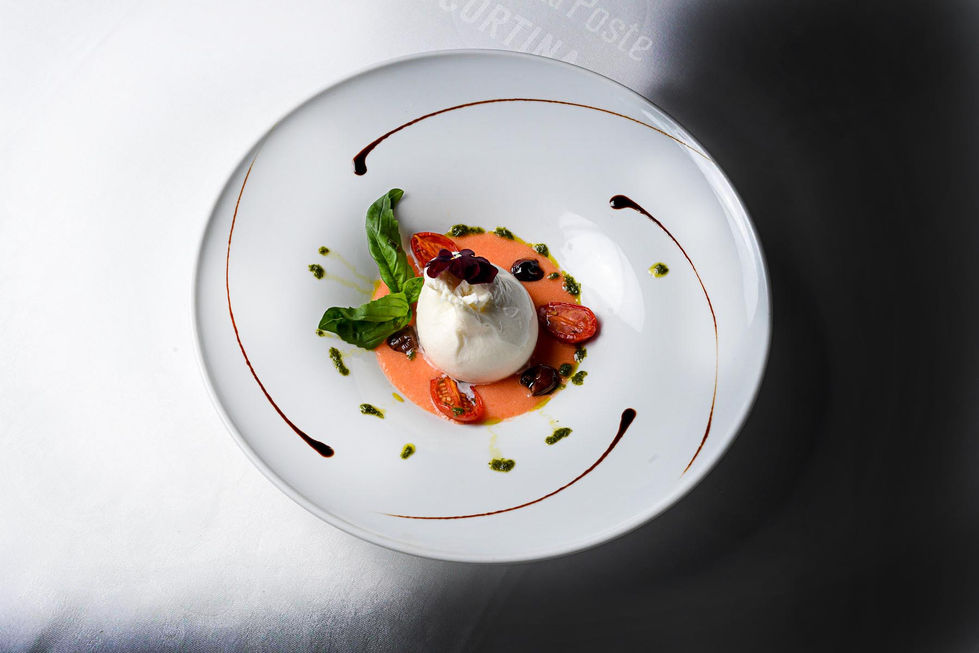 hotel de le poste Cortina .jpg