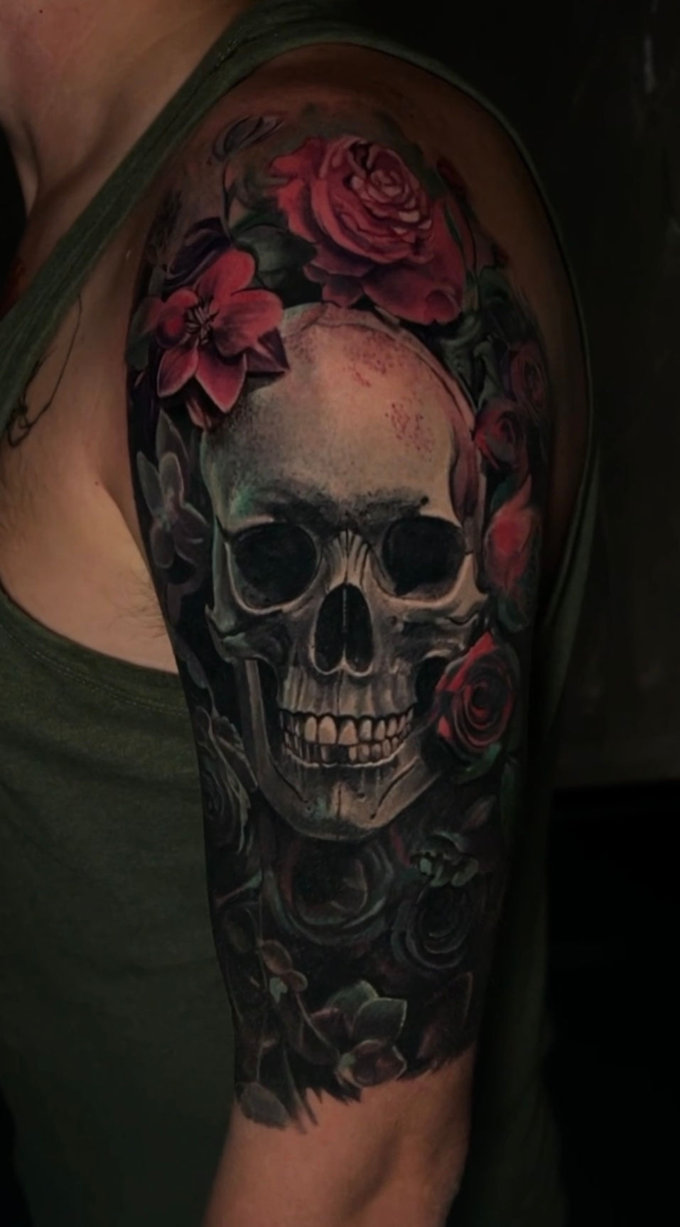 erkan-zarif-color-realism-skull-tattoo-northampton