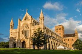 St Albans Cathedral – Christmas Artisan Market + 3 Day Art Fair