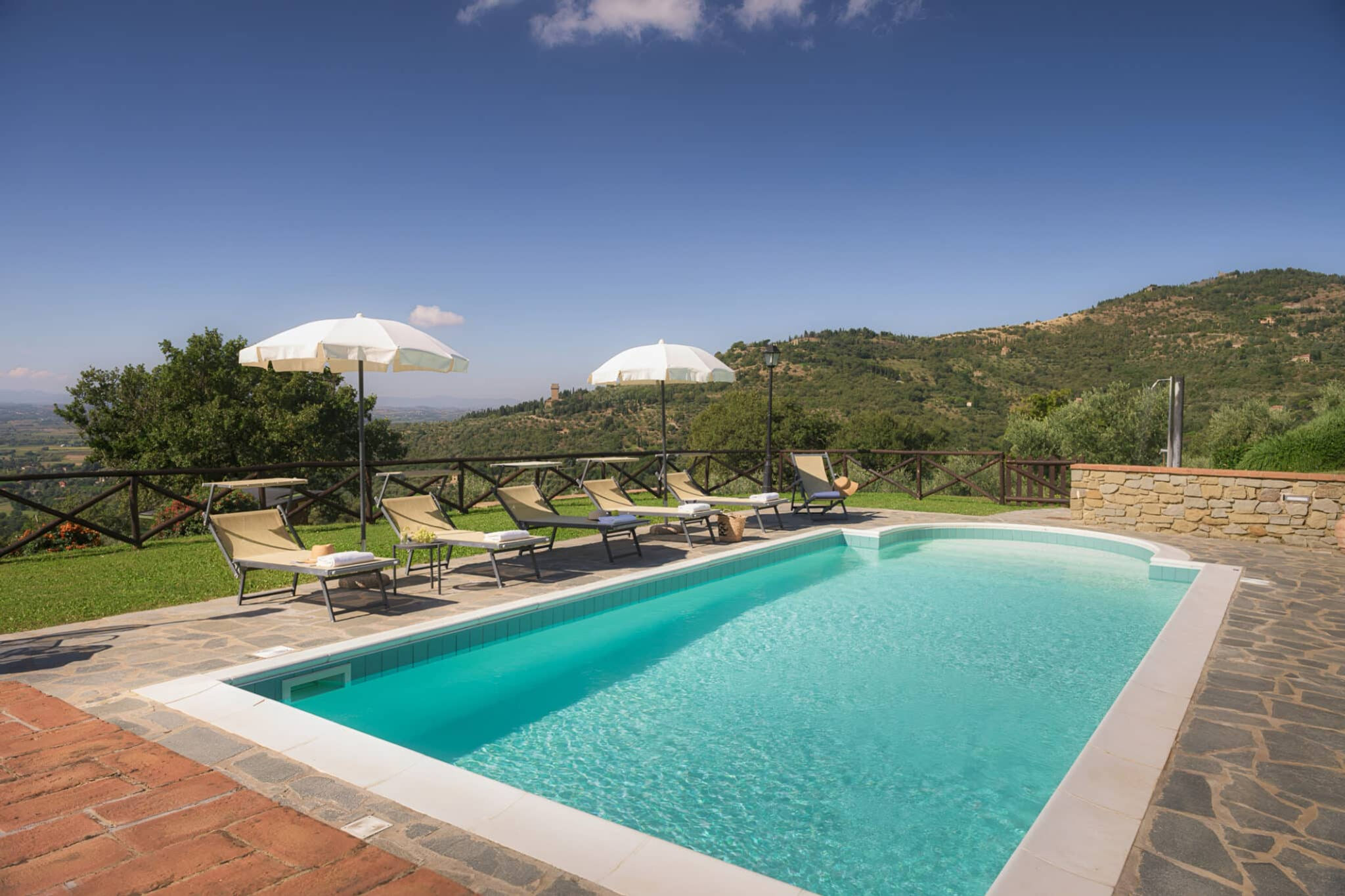 7-Night Tuscany Villa for 6