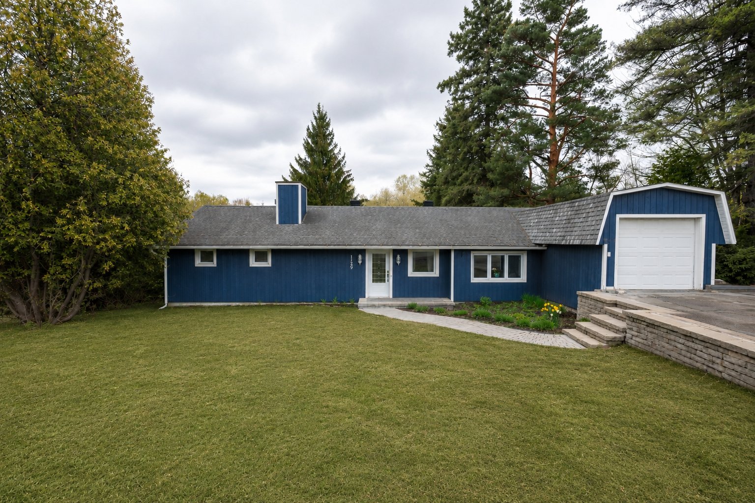 1129 Rue Principale