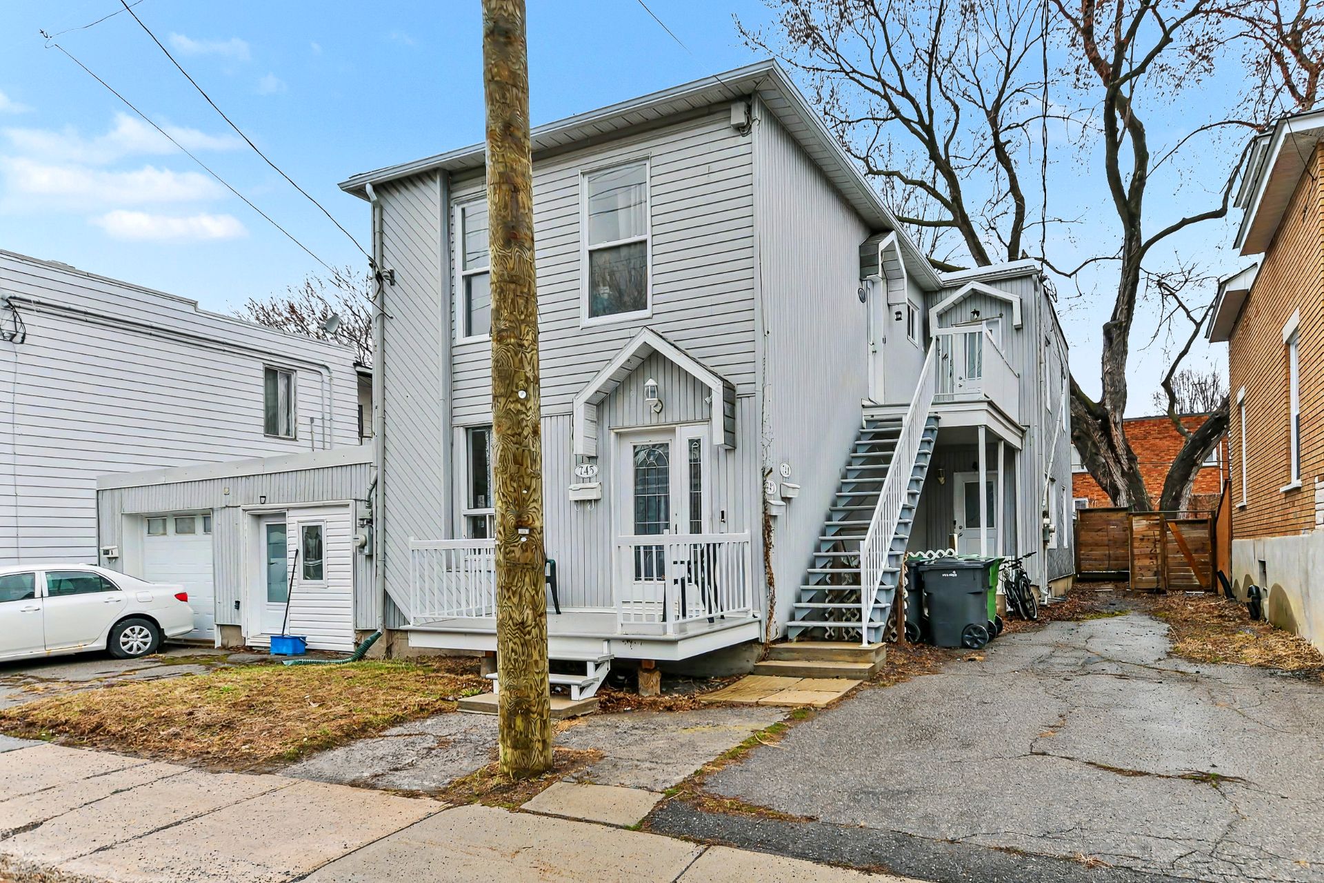 741 - 745 13e Avenue