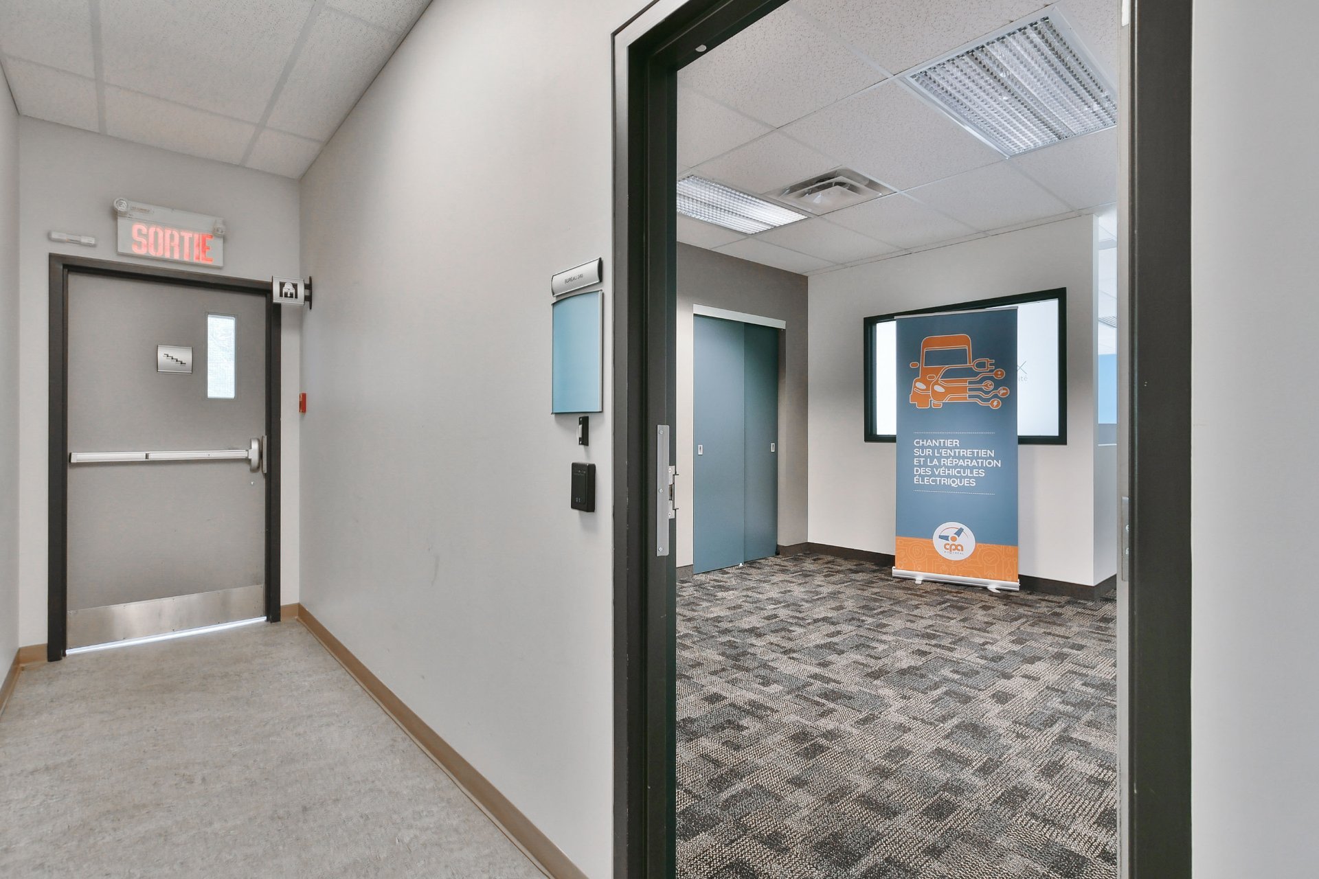 505 Rue Bélanger app. 240