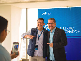 Charla: "Comunícate como un héroe"  con Dating Corp. 